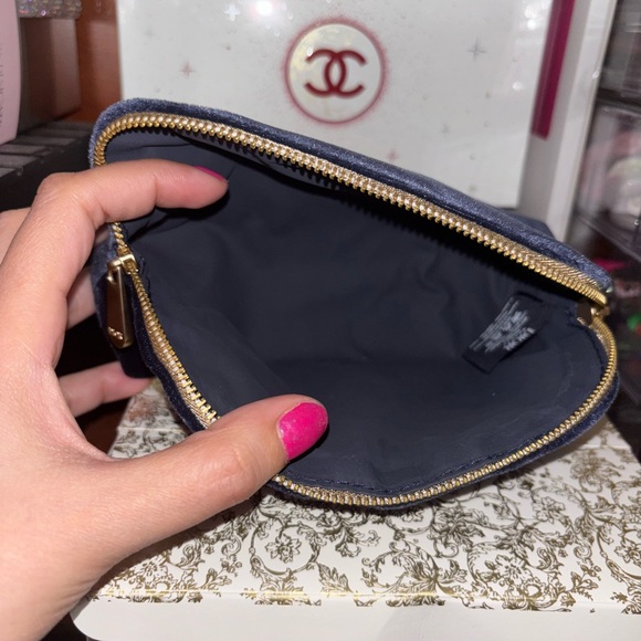 Dior Midnight Blue Velvet Cosmetic Case - Picture 3 of 5